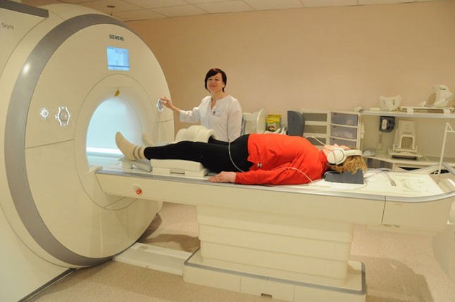 Kaip veikia magnetinio rezonanso tomografas?